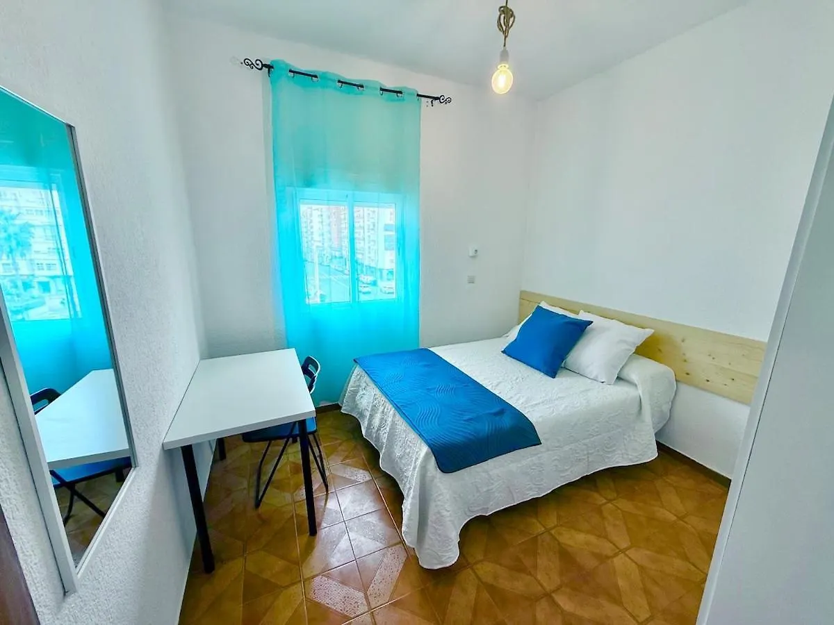4 Habitaciones - Federico Molina 17 Huelva