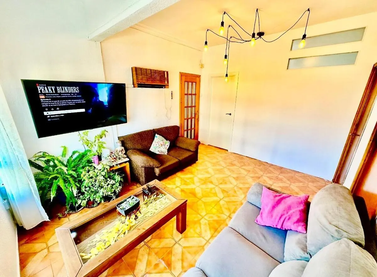 Apartamento 4 Habitaciones - Federico Molina 17 Huelva Espanha